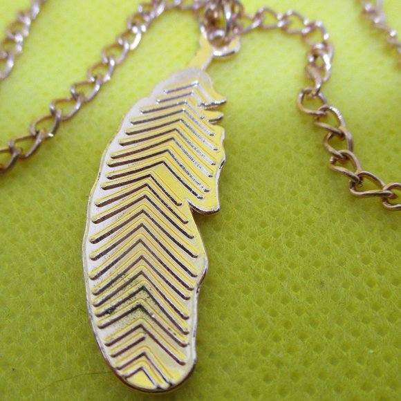 Feather Necklace Rose Gold Tone Metal Feather Pendant Necklace W Extension Chain - Picture 4 of 9